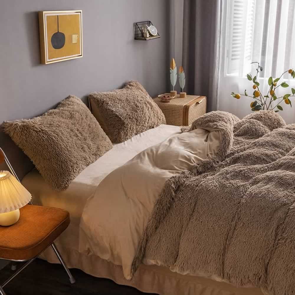 Luxury Plush Shaggy Bedding Set, Brown / Queen 6 Piece Set