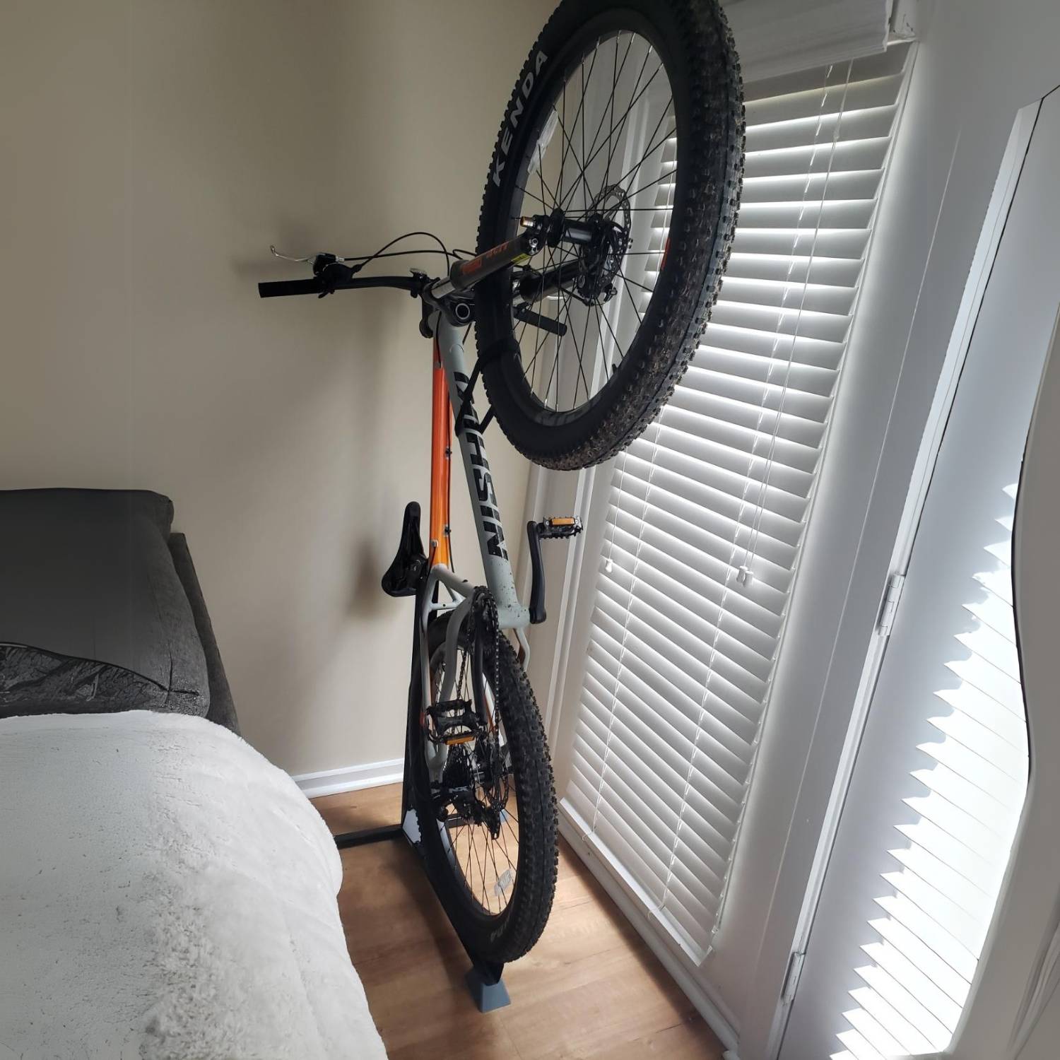 Freestanding Bike Rack: image 17